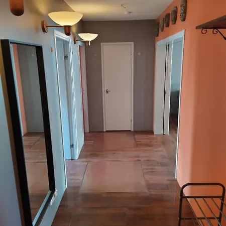 Apartment Elice *