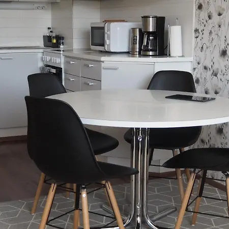 Feels Like Arctic Apartment