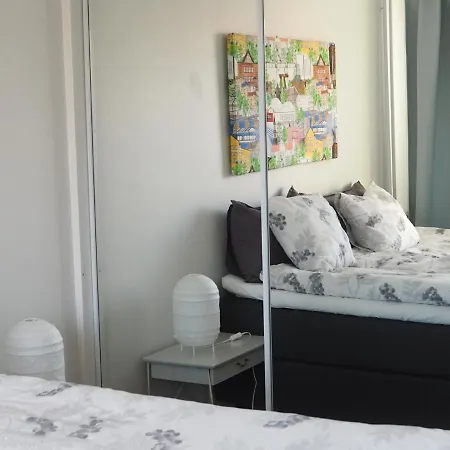 Apartment Feels Like Arctic