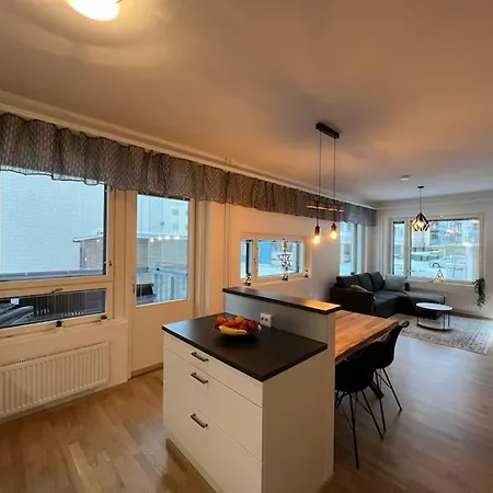 - King Size Bed - Gym&wifi - Indoor Parking *