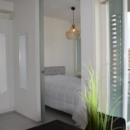 Sarala Apartment *