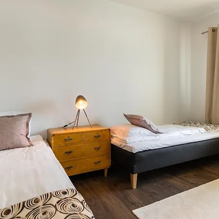 Apartment City Garden 1 *