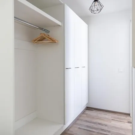 Arctic Starry Apartment