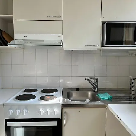 Apartment Budget Travels *