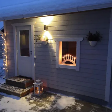 Chalet Cozy - Free Wifi And Parking