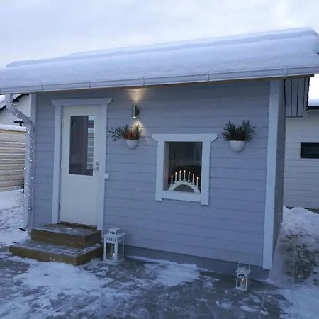 Chalet Cozy - Free Wifi And Parking