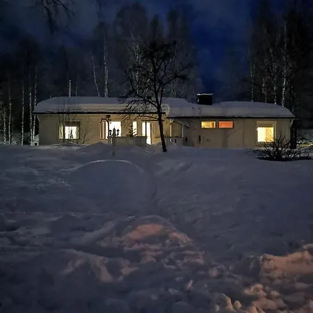 Authentic Wooden House By The River With An Igloo Rovaniemi
