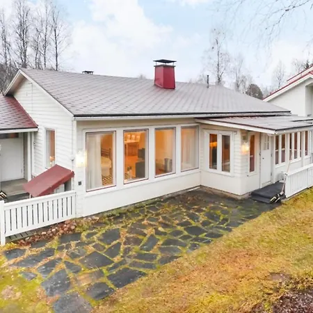 Authentic Wooden House By The River With An Igloo * Rovaniemi