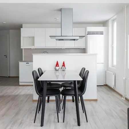 Modern Apartment *