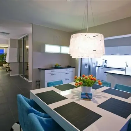 Majestic Penthouse With Sauna & High-speed Wi-fi And Parking *