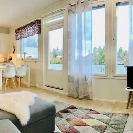 Santa's Cozy Retreat, Near Santa's Village Rovaniemi