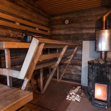 Lapland Northern Lights Cabin - Wooden Sauna