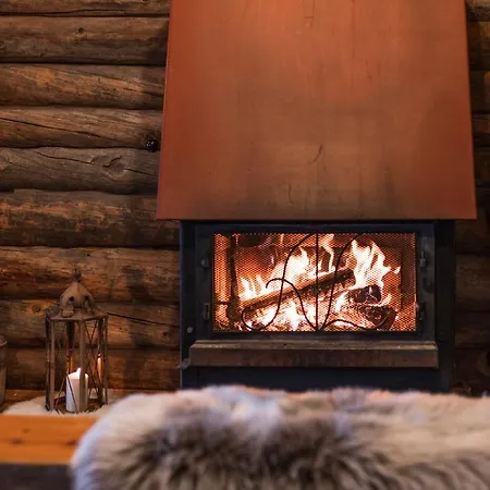 Lapland Northern Lights Cabin - Wooden Sauna *