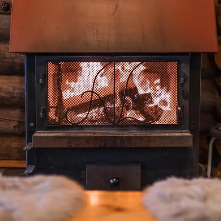 Lapland Northern Lights Cabin - Wooden Sauna Apartment *