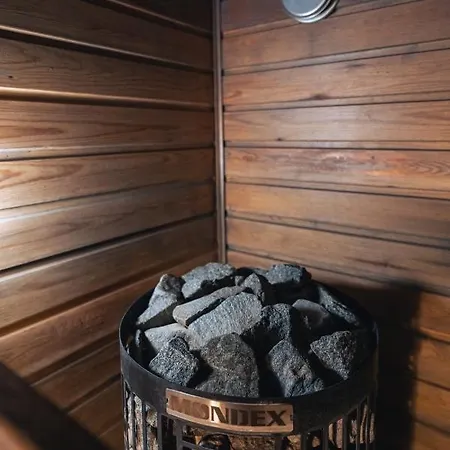 Arctic Loft Apartment *