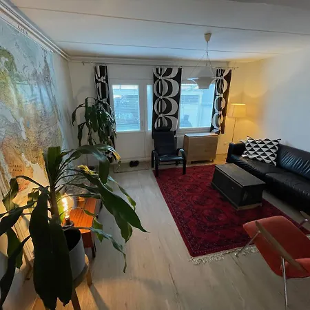 Apartment Stylish 2 Bedroom City