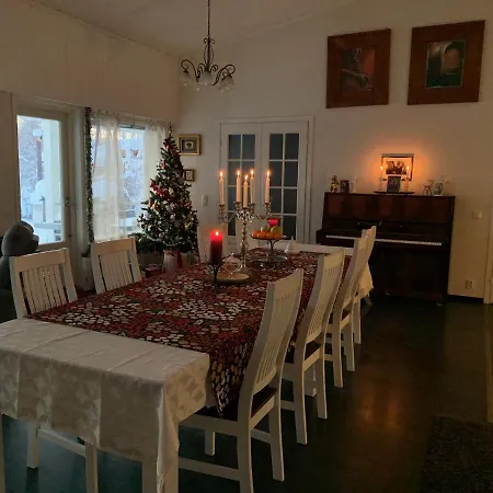 Riverside For Families - Beautiful House Near Santa Claus Village Apartment