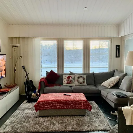 Riverside For Families - Beautiful House Near Santa Claus Village Apartment
