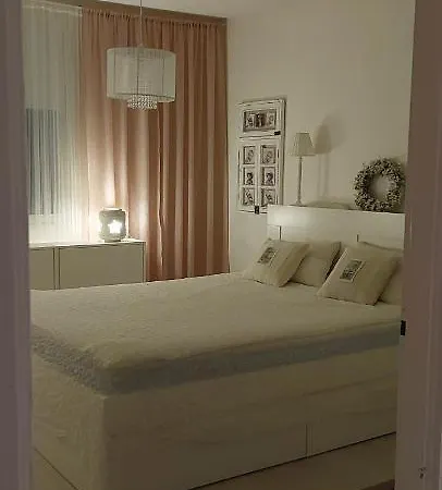 Yopymista Keskustan Kupeessa Apartment Rovaniemi