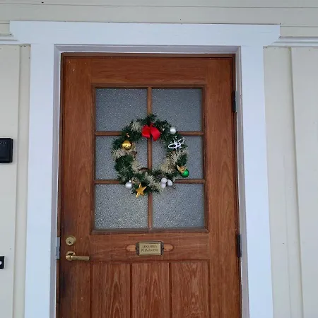 Riverside For Families - Beautiful House Near Santa Claus Village Apartment
