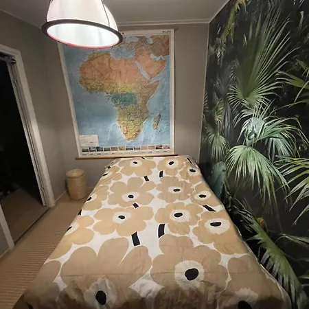 Apartment Stylish 2 Bedroom City *