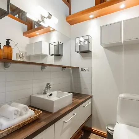 Apartment Arctic Wooden Terra