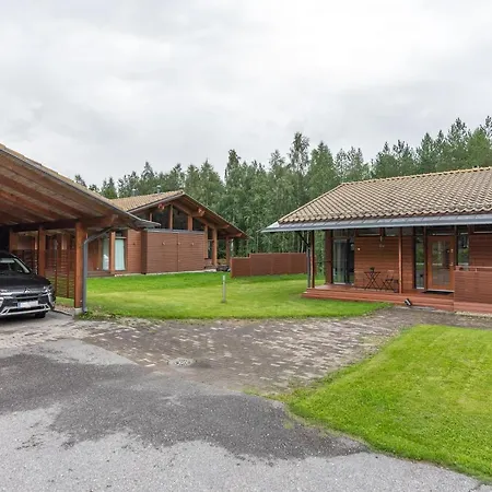 Arctic Wooden Terra Apartment Rovaniemi