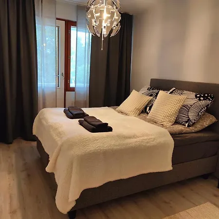 Naavis Appartement *