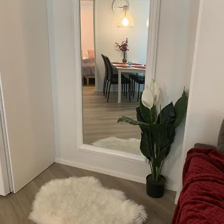Arctic Star Center Apartment