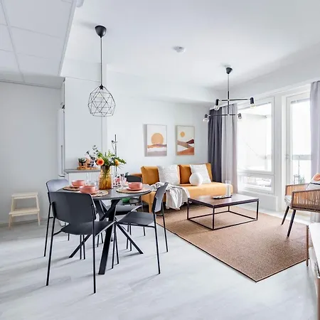 Apartment Arctic Golden Sun *