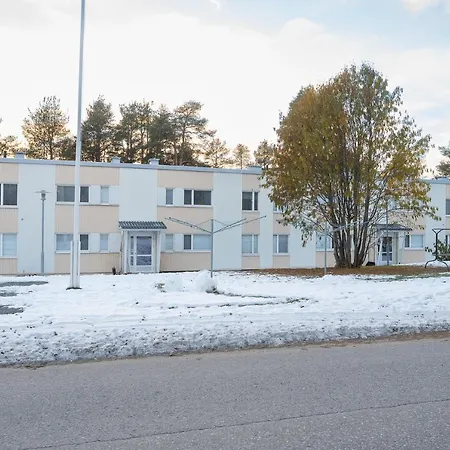 Nordic Gem Near Railway Station, Free Parking And Wifi Apartment *