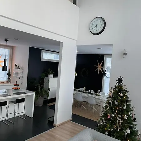 Luxury Vuopajanranta Villa *