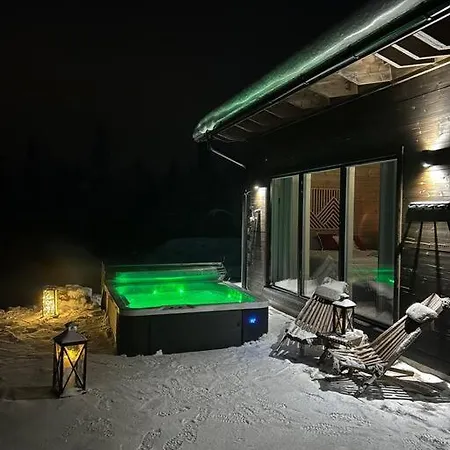 Log House With Sauna&jacuzzi! Apartment Rovaniemi