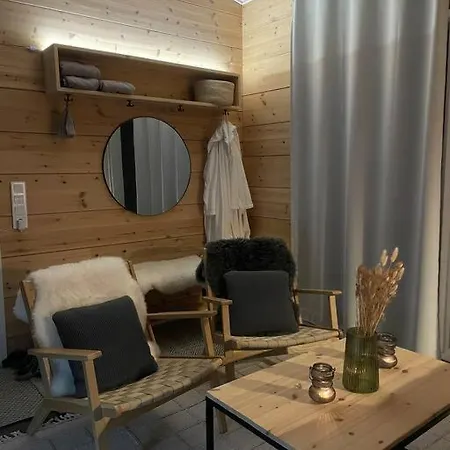 Log House With Sauna&jacuzzi! Apartment Rovaniemi