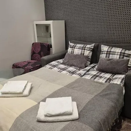 In The Center Apartment *