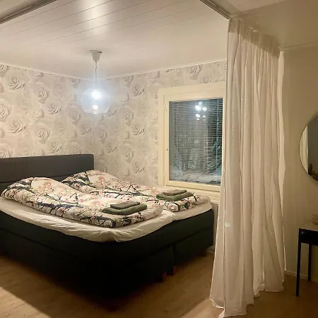 Aron Hill Apartment