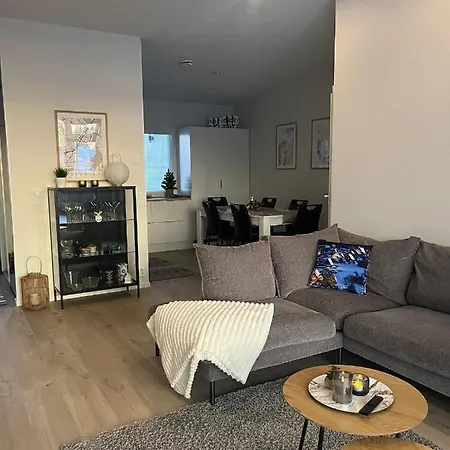 Helmetaer Apartment