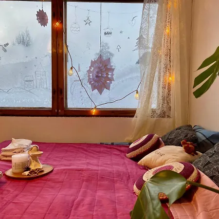 Joy - Cosy 950m From The Train Station Apartment *
