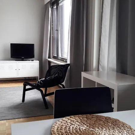 Northern Haven -studio Apartment, Self Check In, Free Wifi, Parking- Rovaniemi