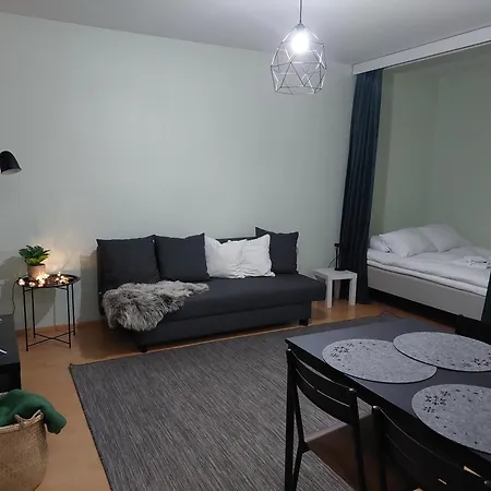 Haven, Dt Apartment