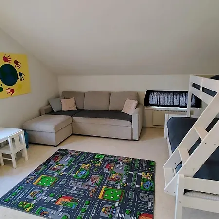 Heritage House Taimela -homestay Great For Families Séjour chez l'habitant Rovaniemi