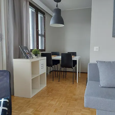 Northern Haven -studio Apartment, Self Check In, Free Wifi, Parking- Apartment