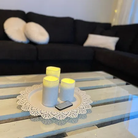Spacious In Heart Of Apartment