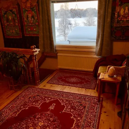 Homestay Meditation With Light Bfast - Private Toilet, No Shower Rovaniemi