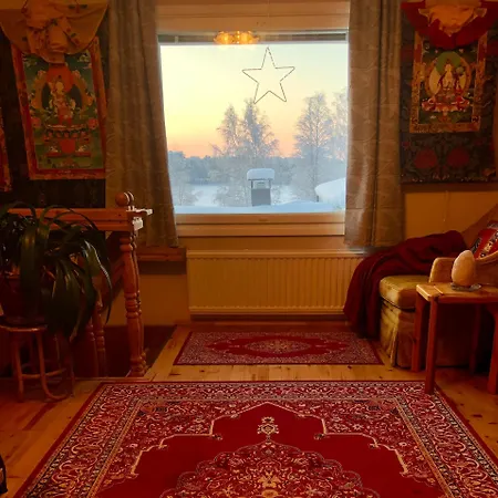 Homestay Meditation With Light Bfast - Private Toilet, No Shower Rovaniemi