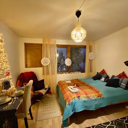 Apartment Joy - Cosy 950m From The Train Station *