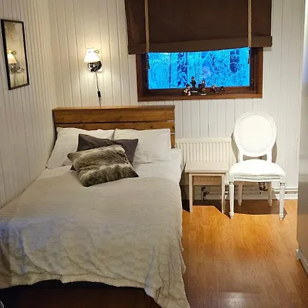 Apartment Red House Arctic Circle *