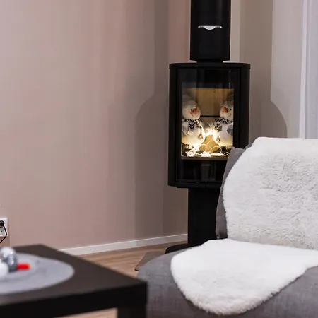 Brand New Arctic Snowstar Apartment *