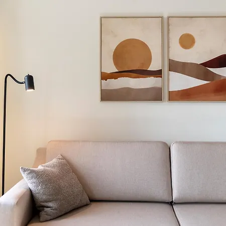 Viola Apartment *