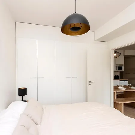 Viola Apartment *